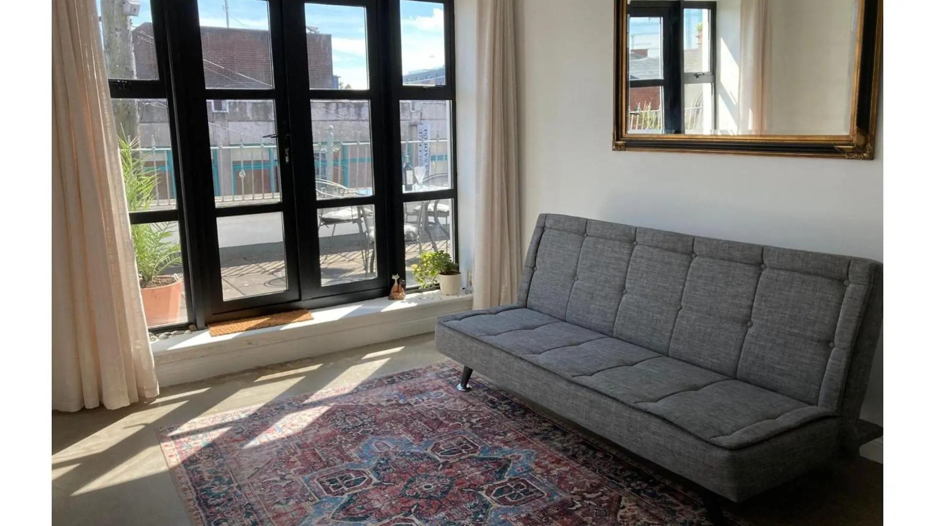 2 Bed City Centre Penthouse With Cathedral Views Apartment Dublin Ireland